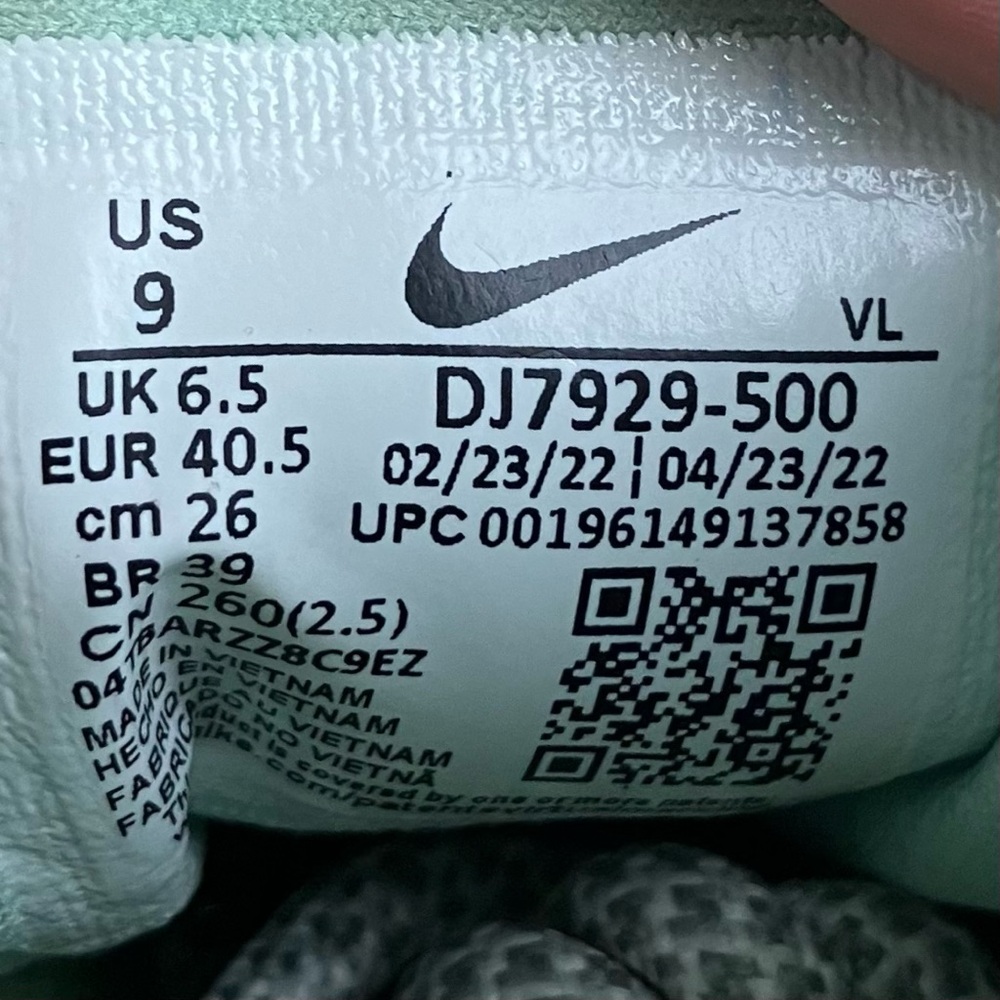 Nike Women’s Size 9.0 Pegasus Trail 4 GTX Purple Smoke Athletic Running Shoes - Picture 11 of 11